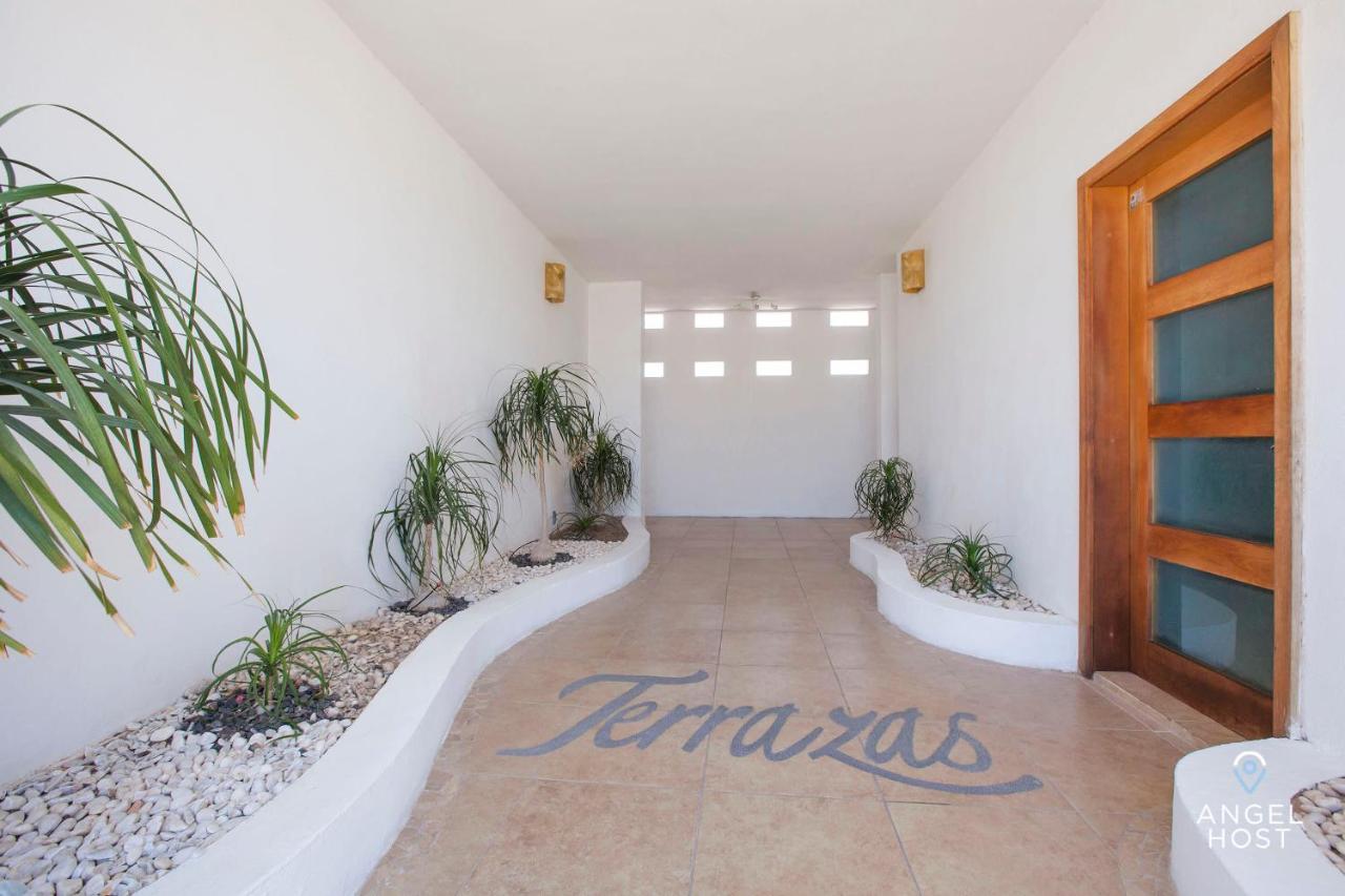 Oceanview Living Space & Balcony With Fiberoptic Wifi! Hébergement de vacances La Paz